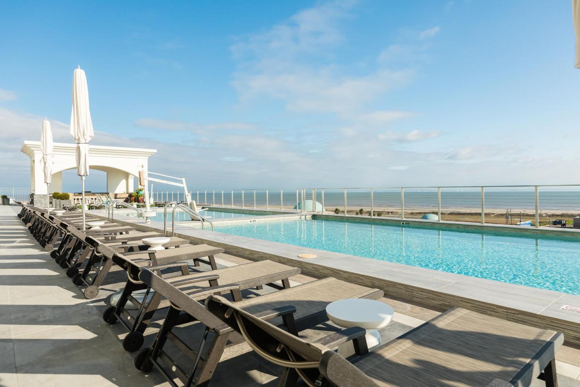 Emerald By The Sea Retreat Galveston Exterior photo